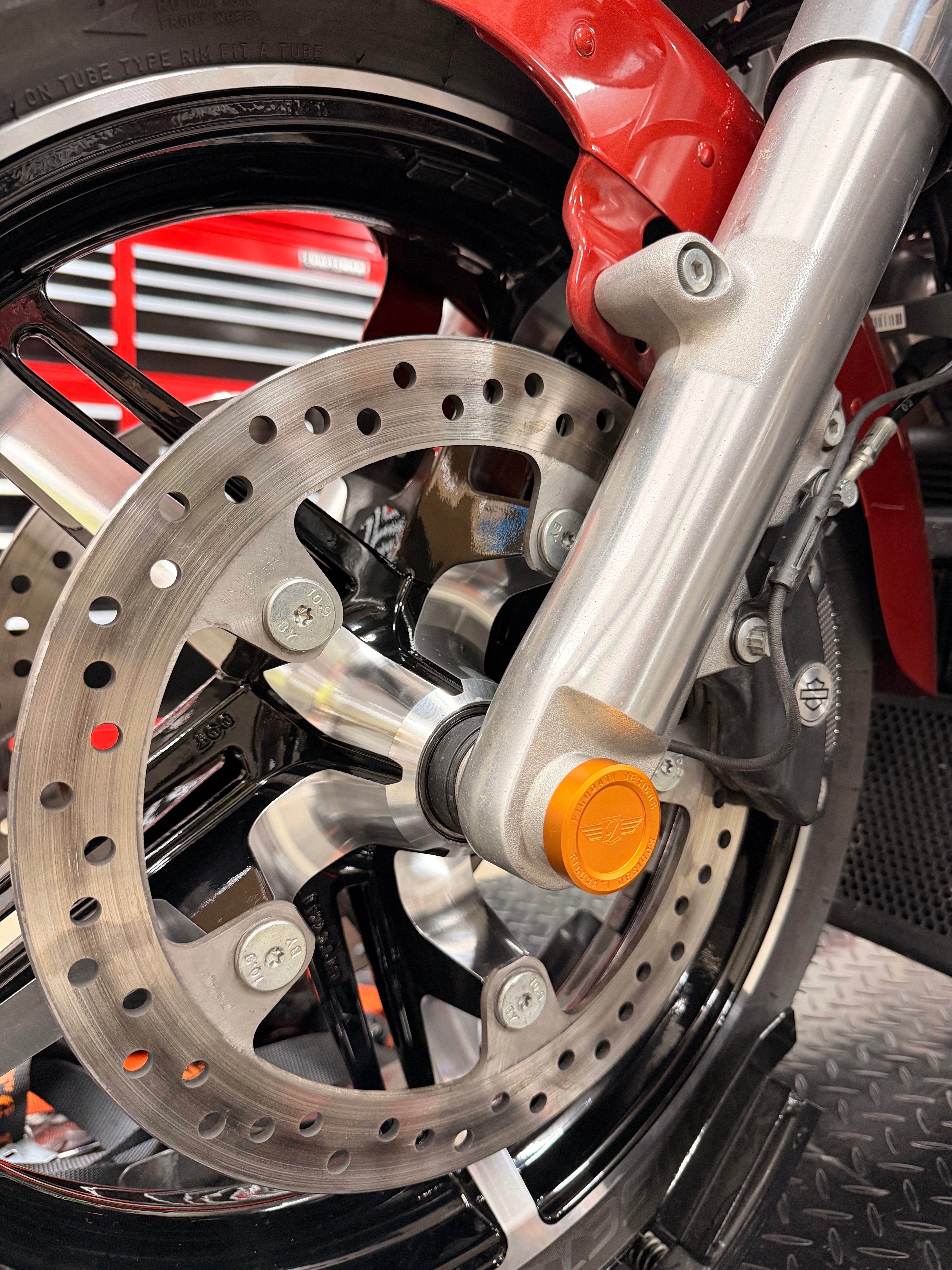 Figurati Performance Aluminum Front Axle Nut Covers For Harley