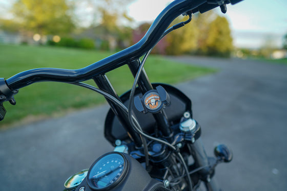 Biker Gripper Cell Phone Handlebar Universal Bar Mount in Black or Chrome-Harley or Metric